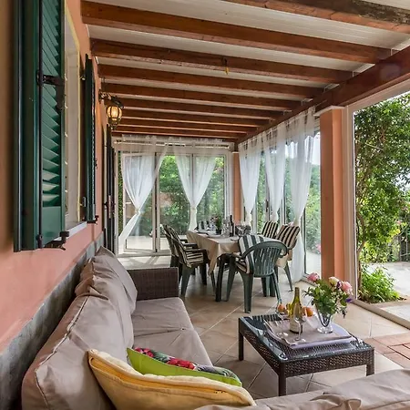 Appartement Aurora E Terrazza Giardino
